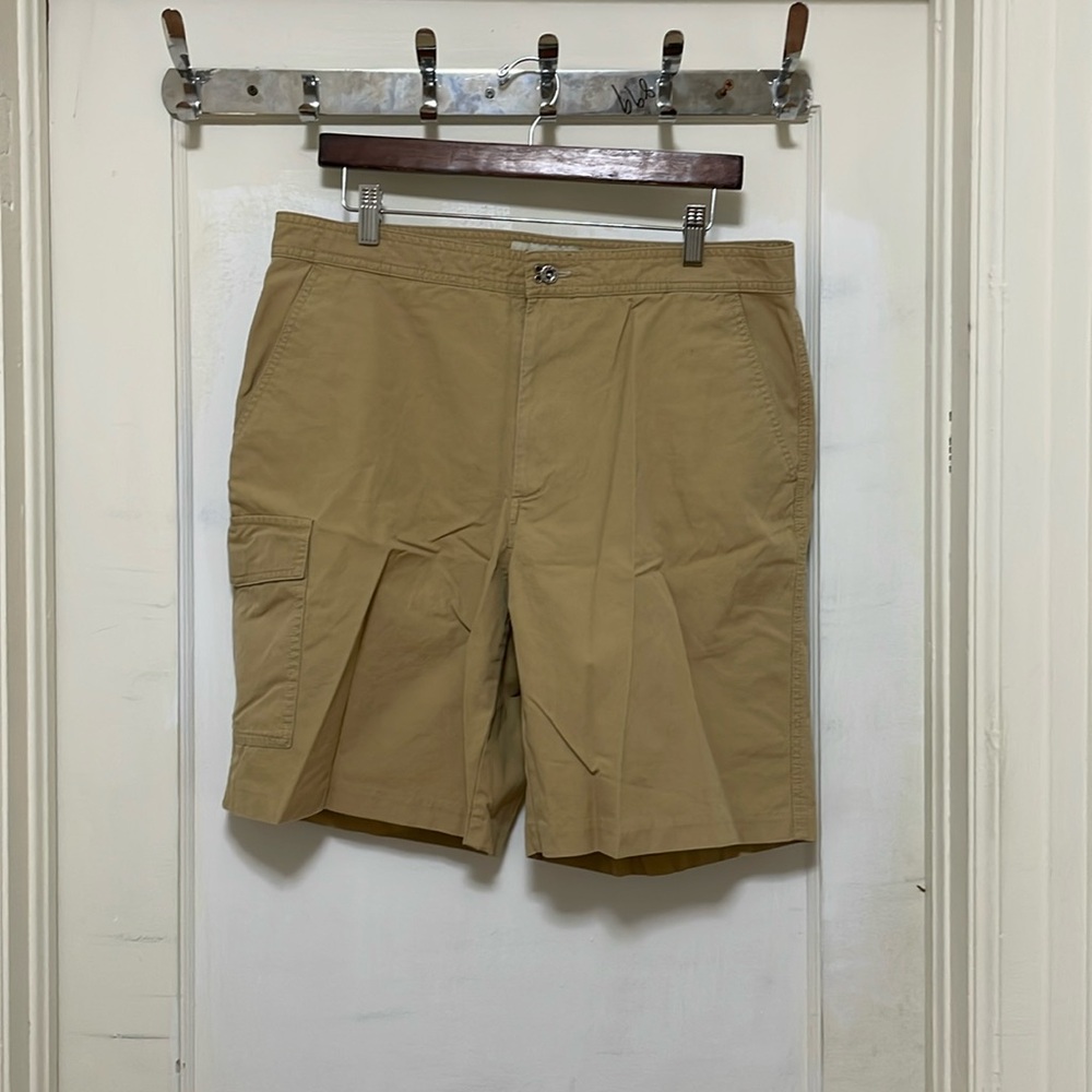 J. Crew Men beige Shorts